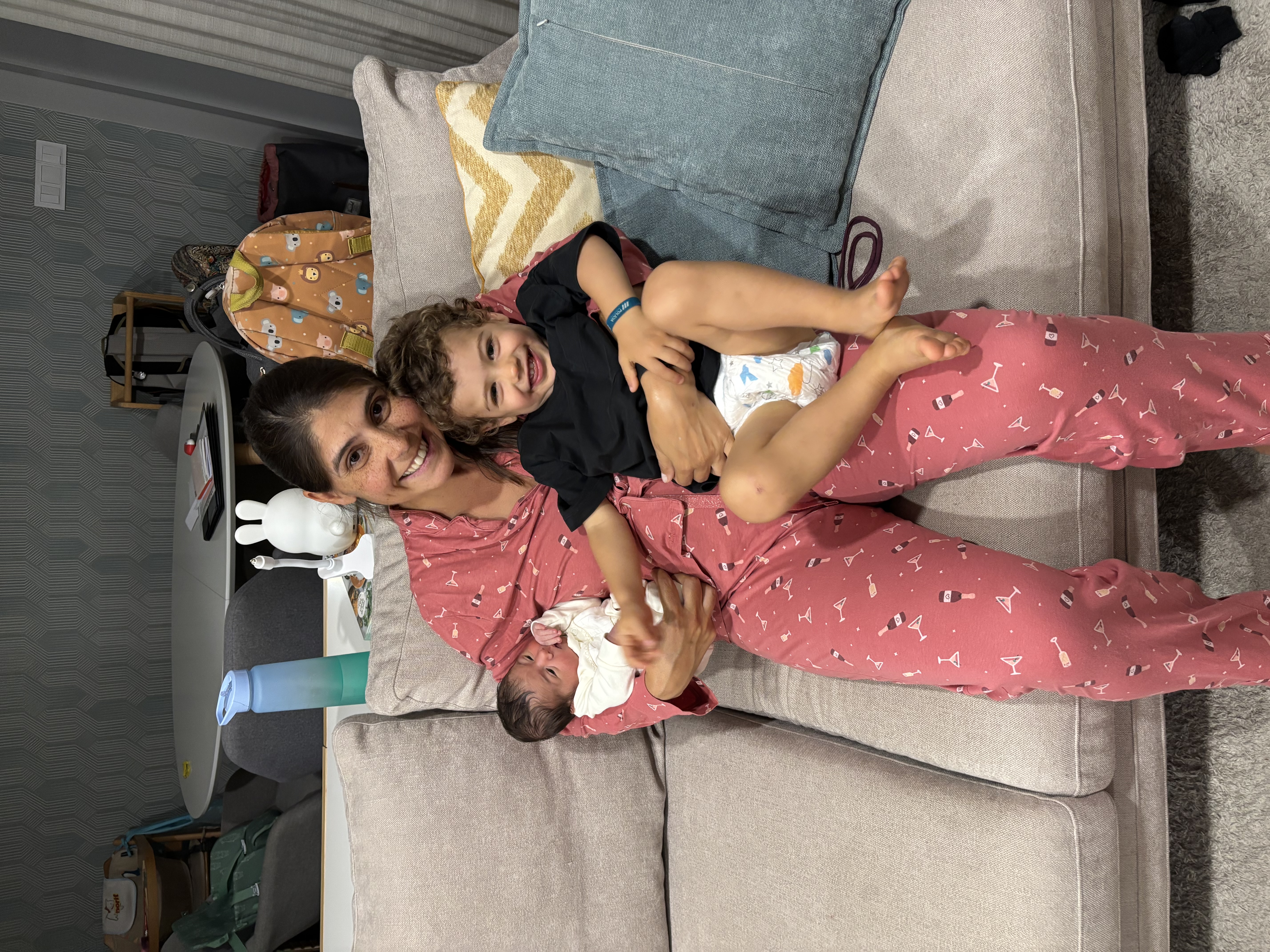 Saída da maternidade — os quatro